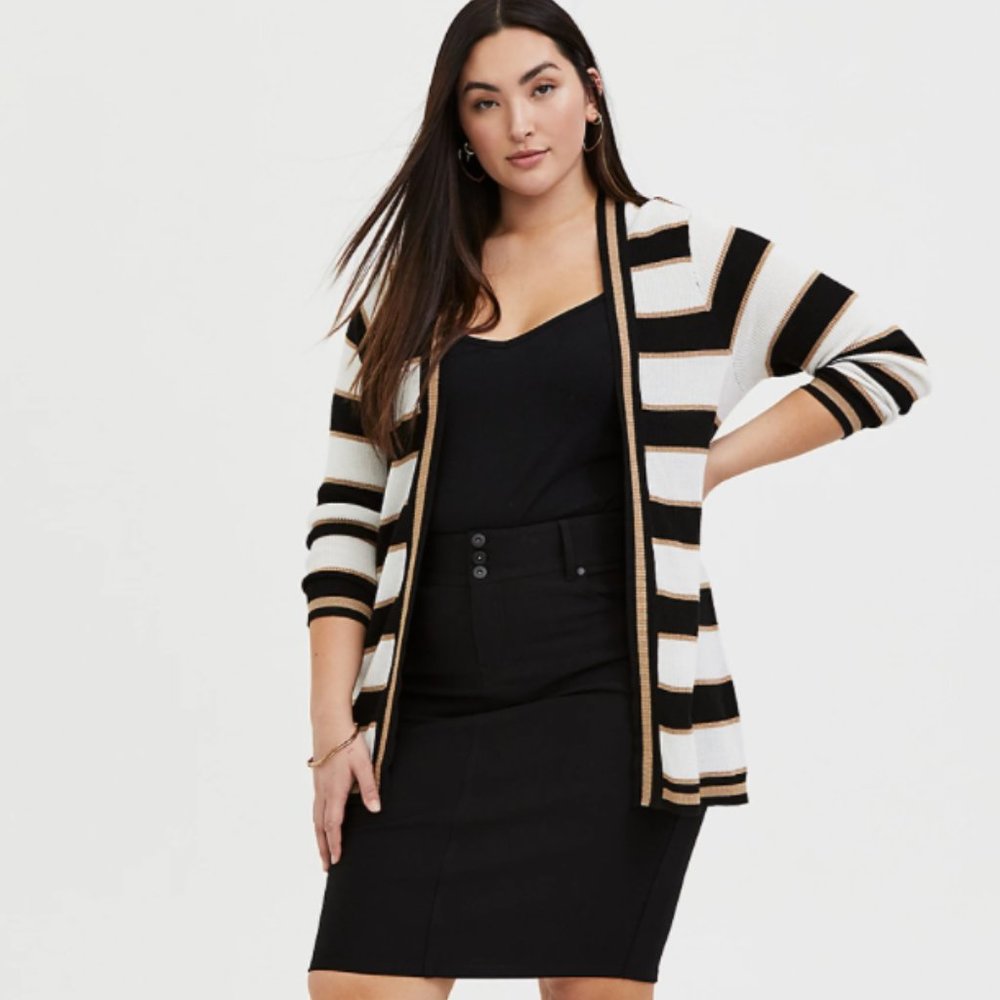 NWT 22 Black Pointe Stretch Midi Skirt